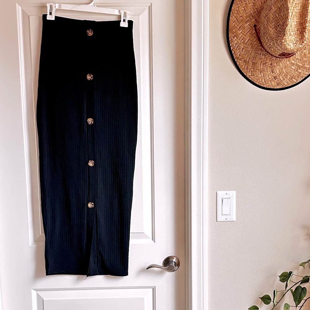 PrettyLittleThing Women’s Ankle Length Ribbed Bodycon Skirt | Size: 6